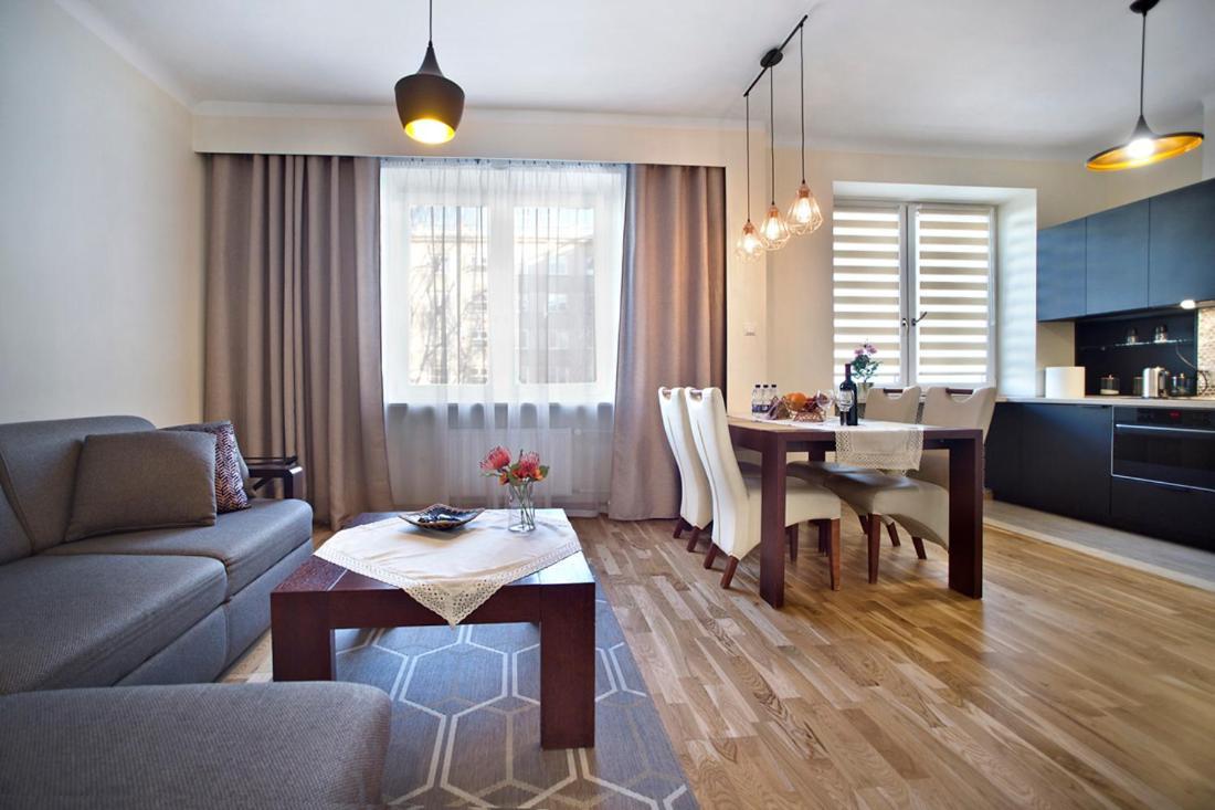 Niepodleglosci Serviced Apartments Warsaw Exterior photo